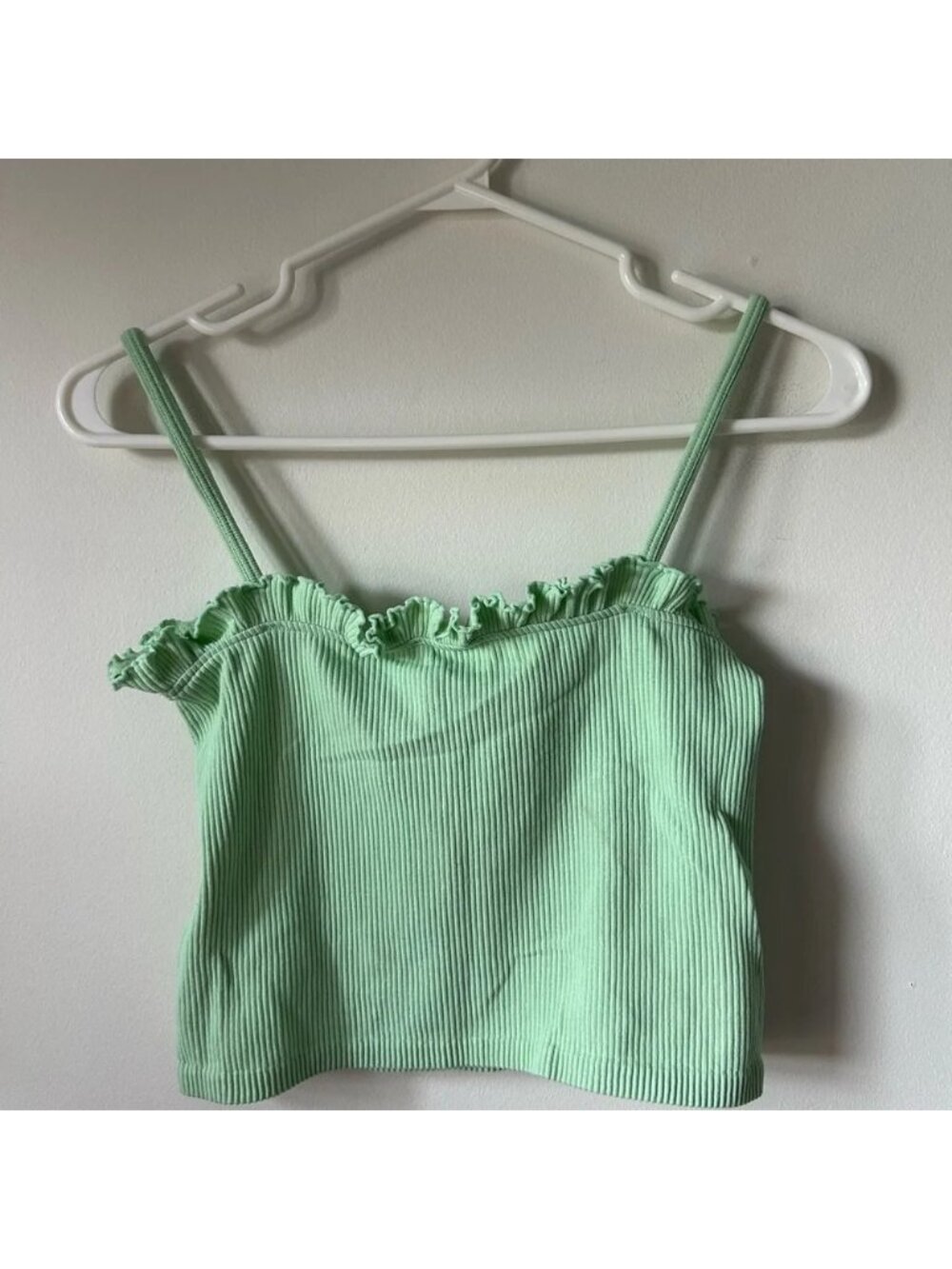 Zara Green Ruffled Tank Top - Picture 2 of 4